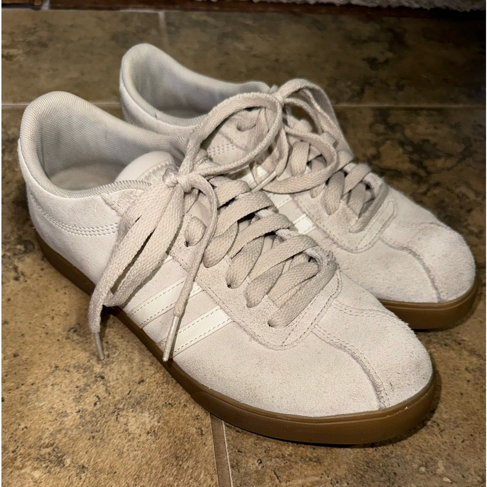Adidas Court Beige Sneakers, Size 7, Good condition!